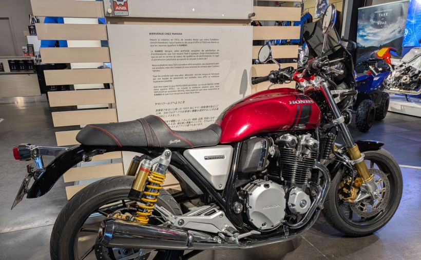 HONDA CB 1100 RS 2