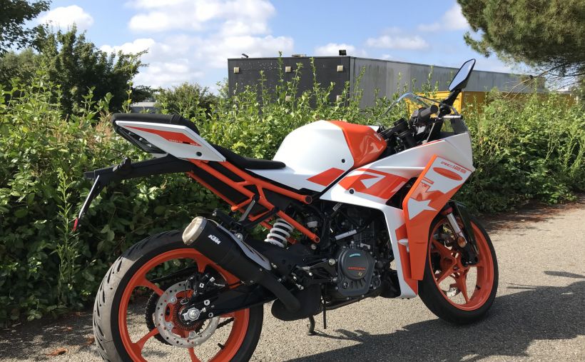 KTM RC 125 ABS 2