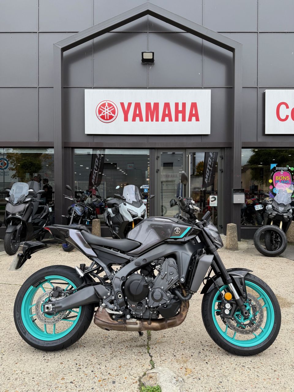 YAMAHA MT-09 0