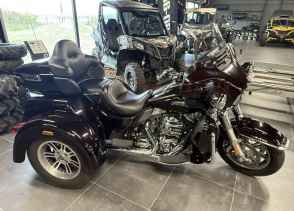 HARLEY-DAVIDSON TRIKE TRI GLIDE 1690 - 2014