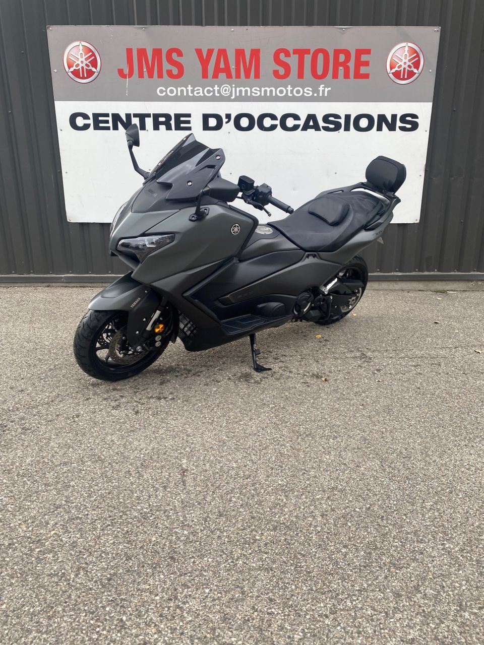 YAMAHA XP T-MAX 560 0