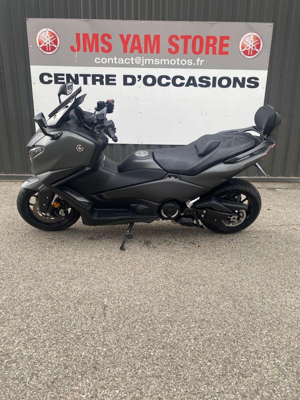 YAMAHA XP T-MAX 560 1