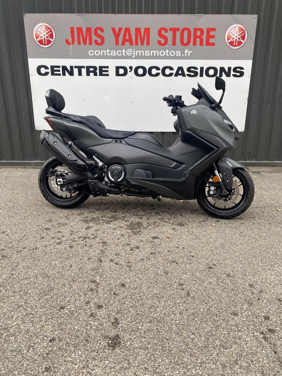YAMAHA XP T-MAX 560 3