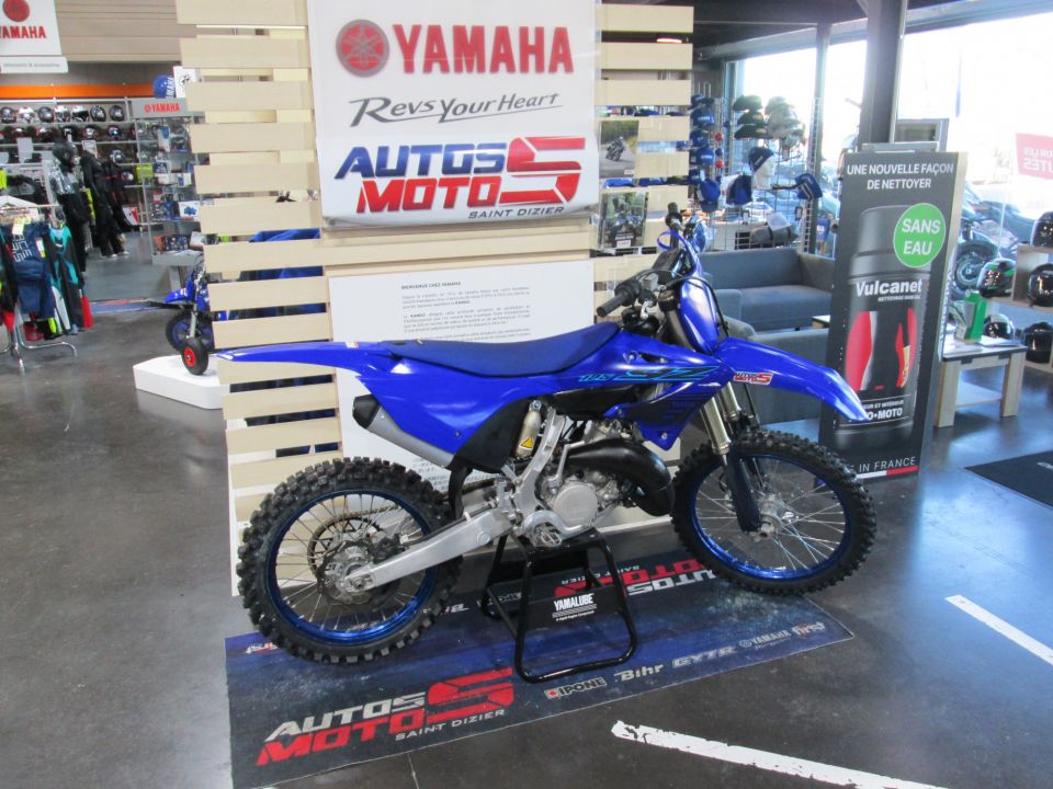 YAMAHA 125 YZ 2024 1