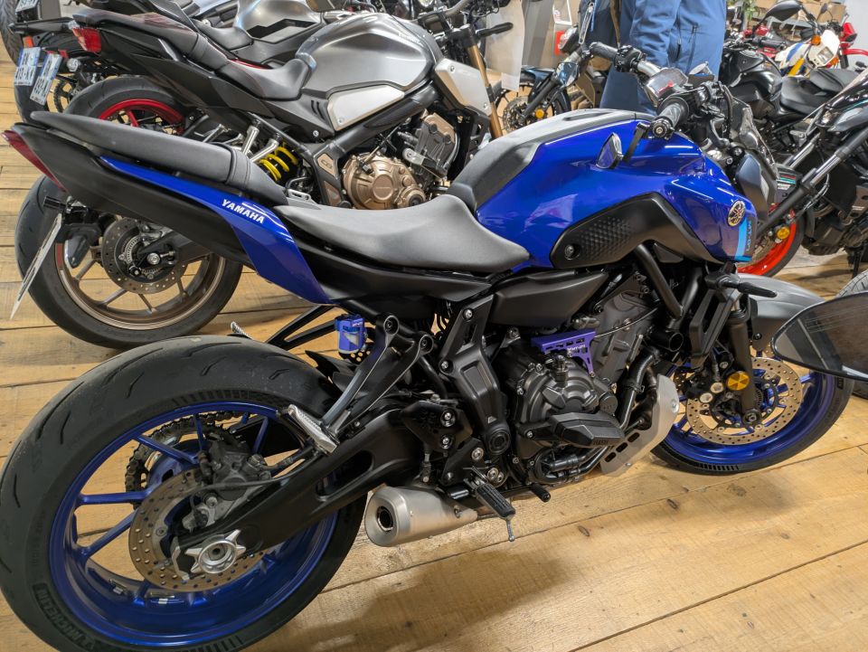 YAMAHA MT-07 (47.5CV) 10