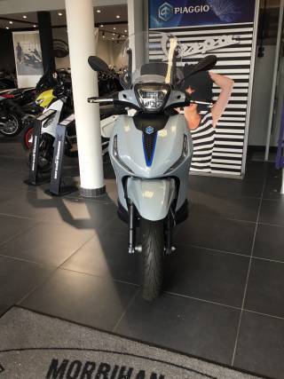 PIAGGIO BEVERLY S 400 - 2025