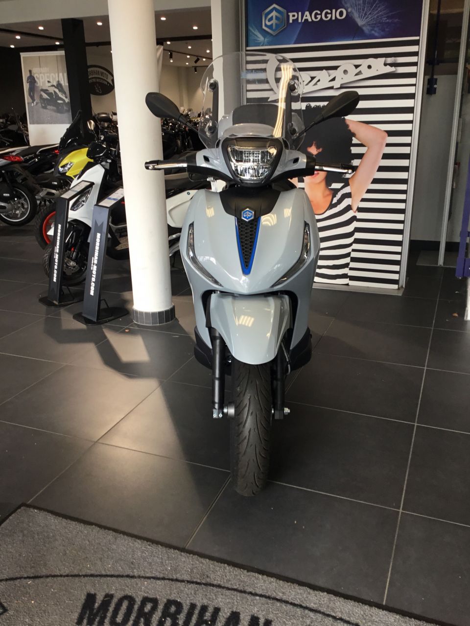 PIAGGIO BEVERLY S 400 0