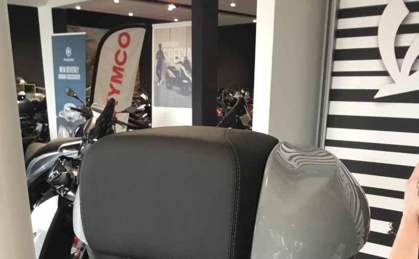 PIAGGIO BEVERLY S 400 10