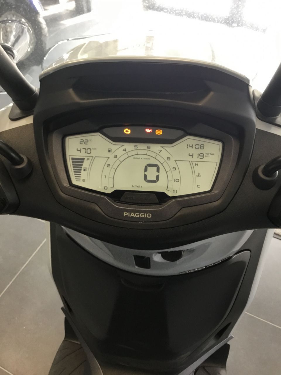 PIAGGIO BEVERLY S 400 15