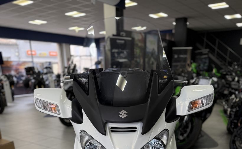 SUZUKI BURGMAN 650 2