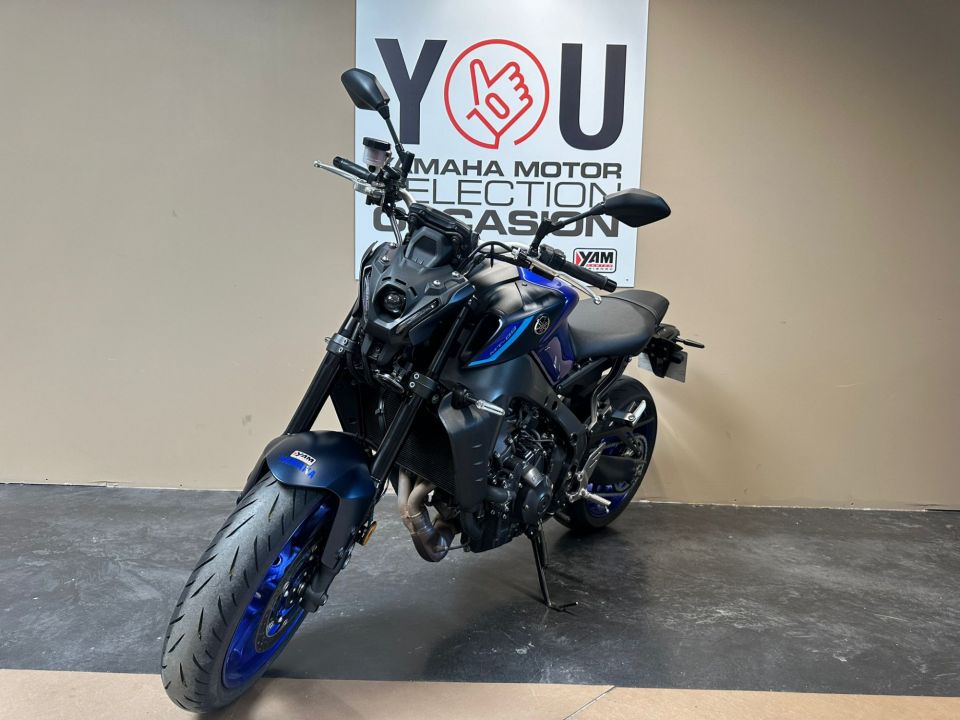YAMAHA MT-09 0