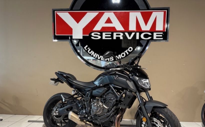 YAMAHA MT-07 0