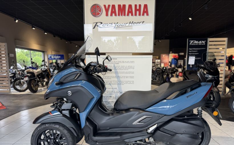 YAMAHA TRICITY 300 3