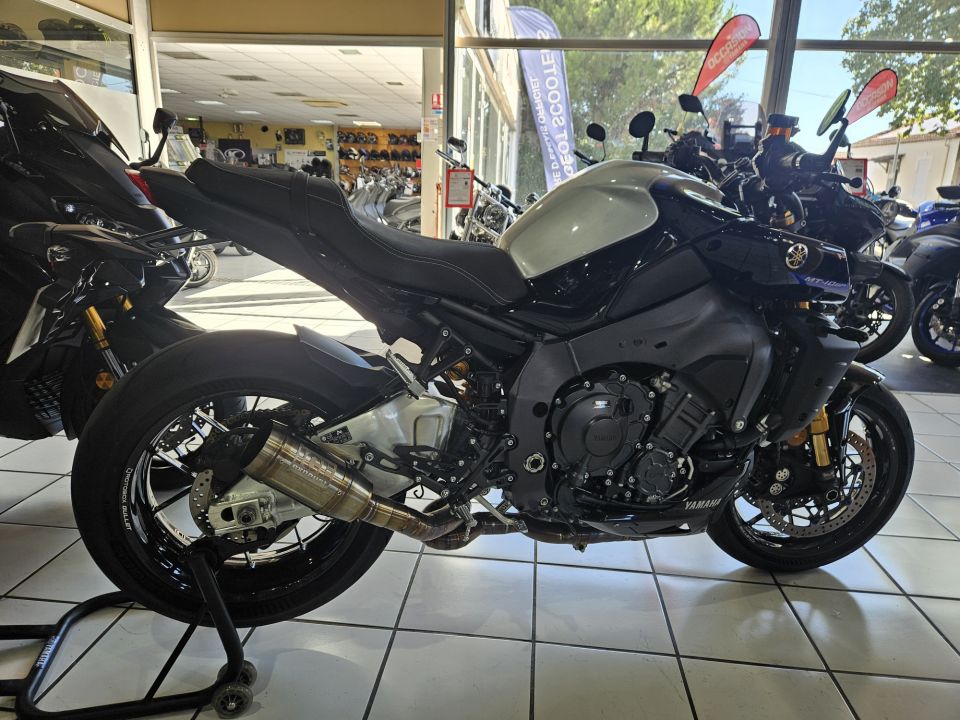 YAMAHA MT-10 SP 2