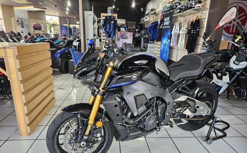 YAMAHA MT-10 SP 1
