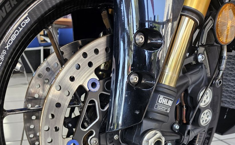 YAMAHA MT-10 SP 3