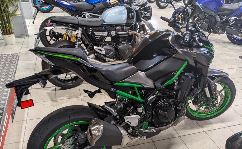 KAWASAKI Z 900 3