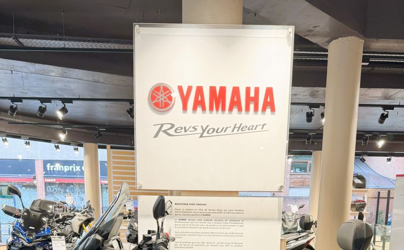 YAMAHA X-MAX 125 5