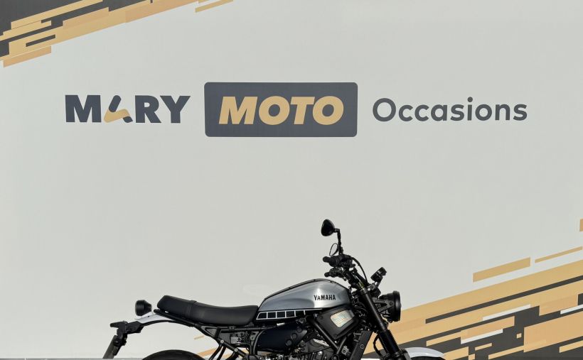 YAMAHA XSR 700 XTRIBUTE 52