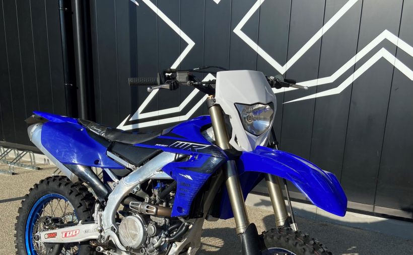 YAMAHA WR250F 1