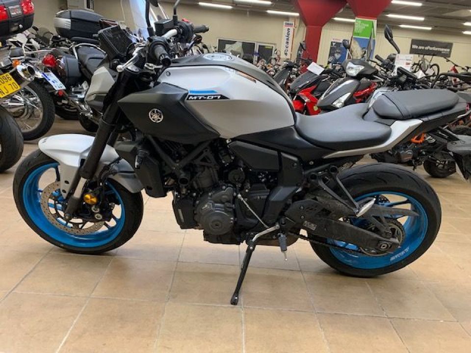 YAMAHA MT-07 (47.5CV) 0