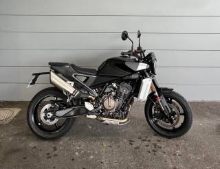 HUSQVARNA SVARTPILEN 801 - 2024