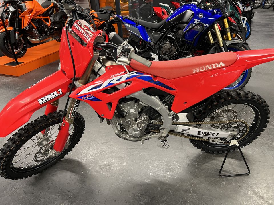HONDA CRF 250 8