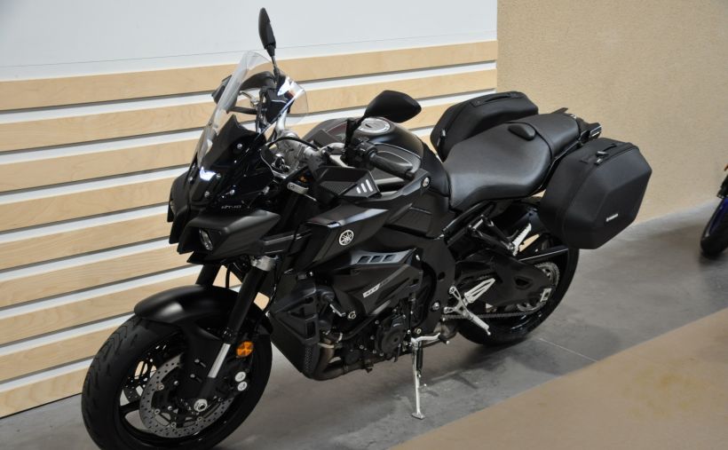 YAMAHA MT-10 TOURER EDITION 1