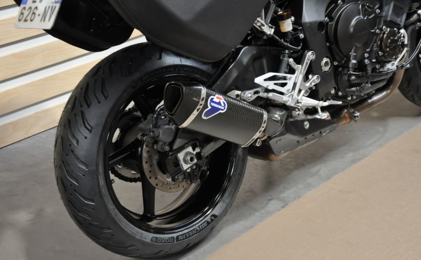 YAMAHA MT-10 TOURER EDITION 8