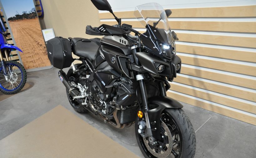 YAMAHA MT-10 TOURER EDITION 10