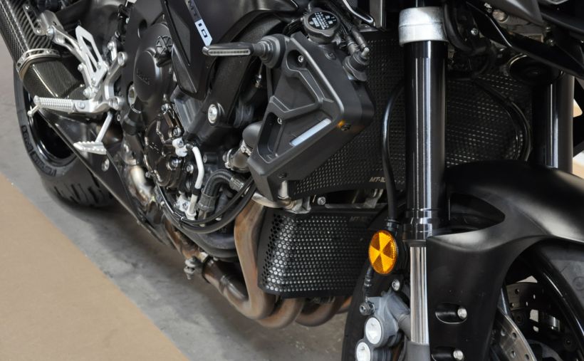 YAMAHA MT-10 TOURER EDITION 12