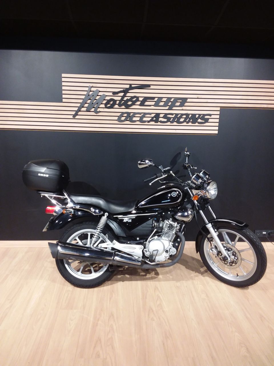 YAMAHA YBR 125 CUSTOM 0