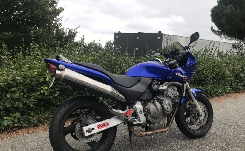 HONDA CB 600 F HORNET 4