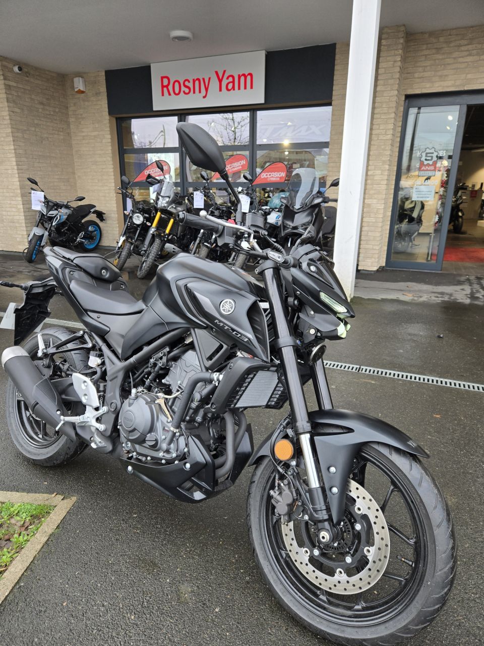 YAMAHA MT-03 0