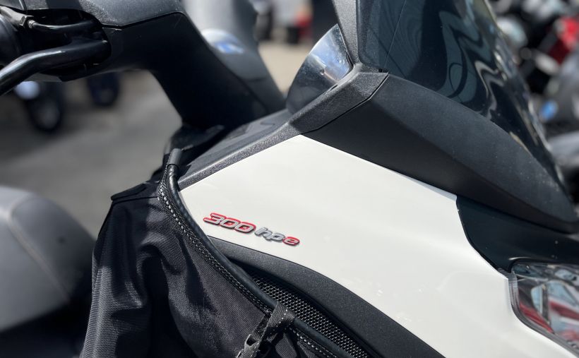 PIAGGIO MP3 300 HPE ABS ASR 1