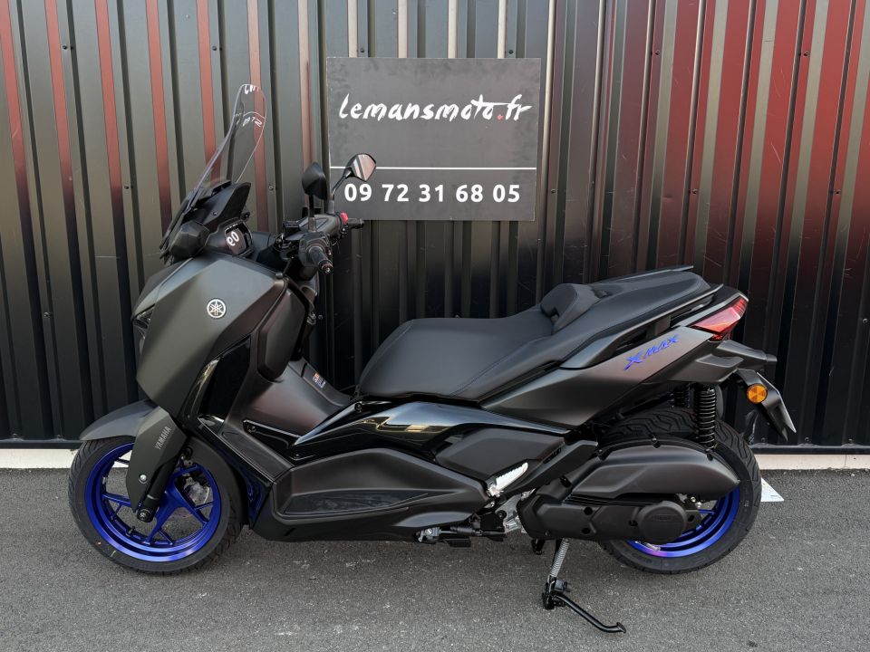 YAMAHA X-MAX 125 5