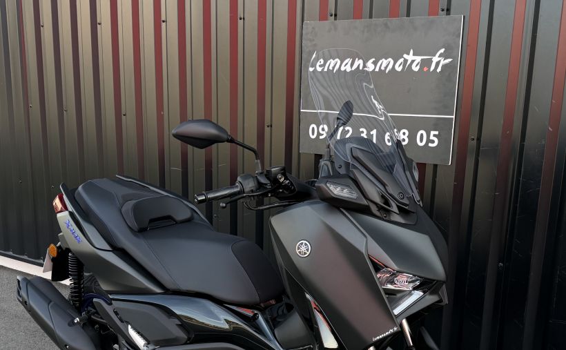YAMAHA X-MAX 125 15