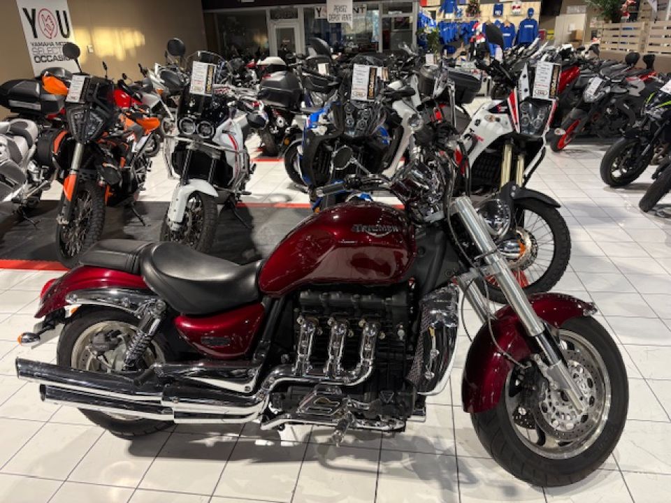 TRIUMPH Rocket III 0