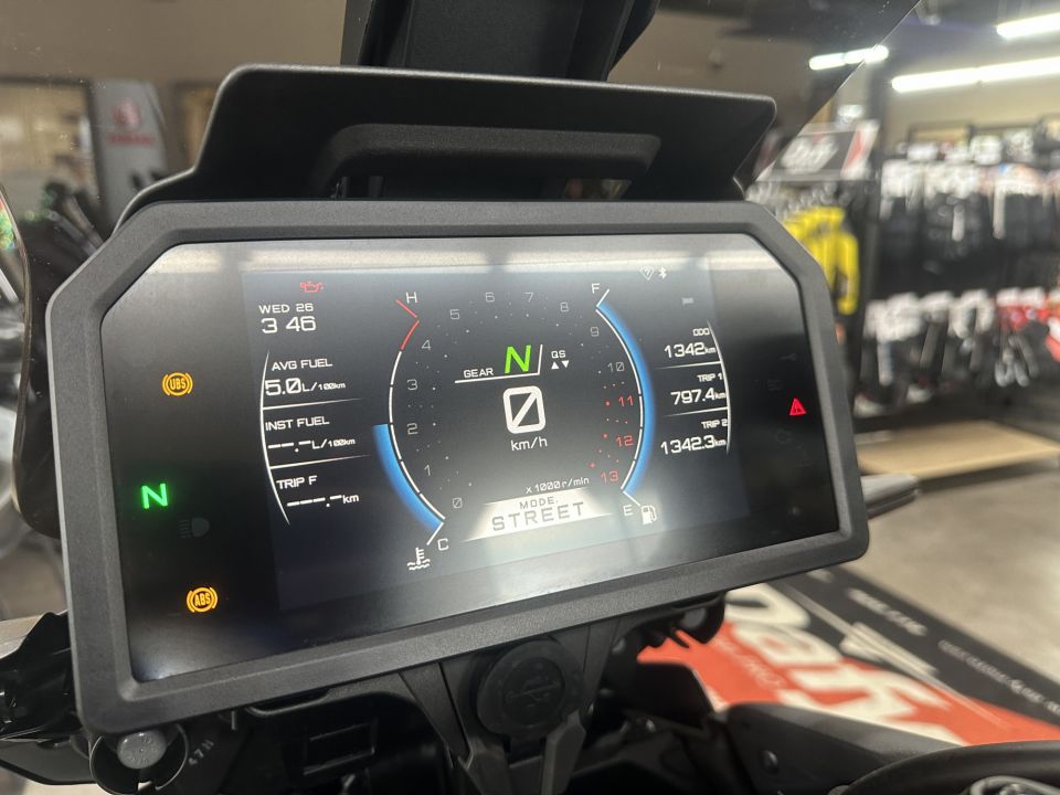 YAMAHA TRACER 9 GT+ 6