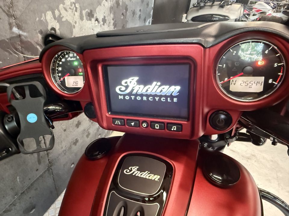 INDIAN CHIEFTAIN DARK HORSE 1900 27