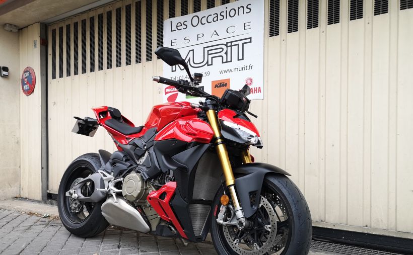 DUCATI STREETFIGHTER V4S 16