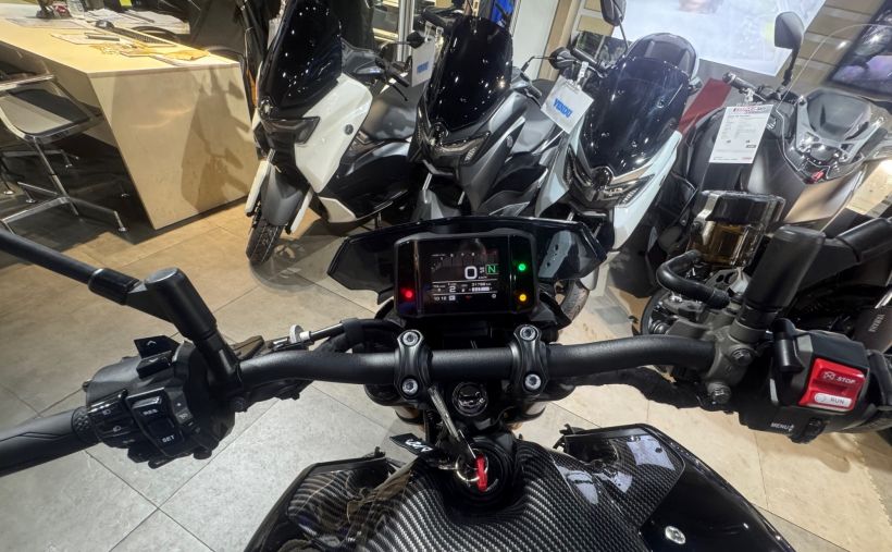 YAMAHA MT-09 SP 5