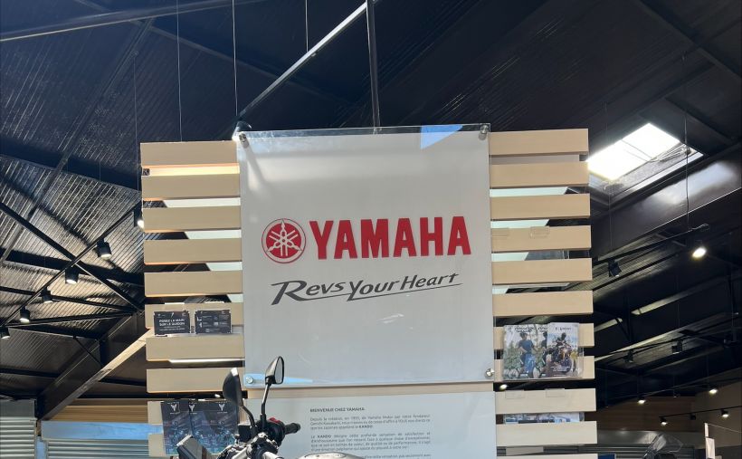 YAMAHA MT-07 Y-AMT 2