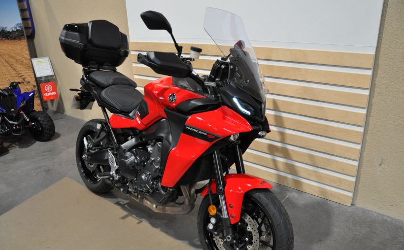 YAMAHA TRACER 9 5