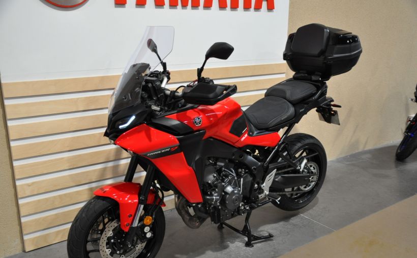YAMAHA TRACER 9 11