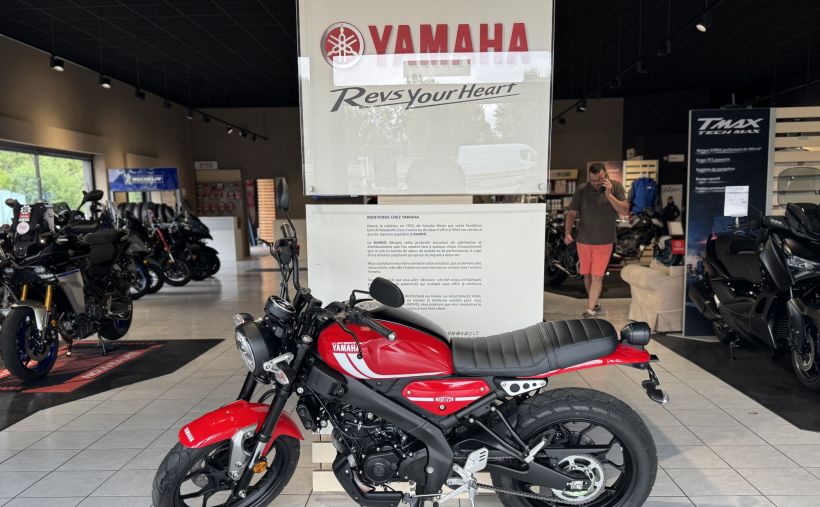 YAMAHA XSR 125 5