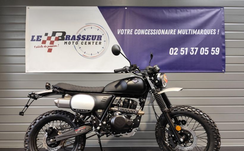 ARCHIVE MOTORCYCLE OUTBACK 125 0