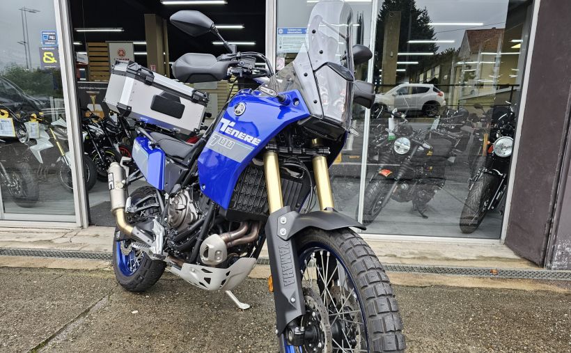 YAMAHA XTZ TENERE 700 4