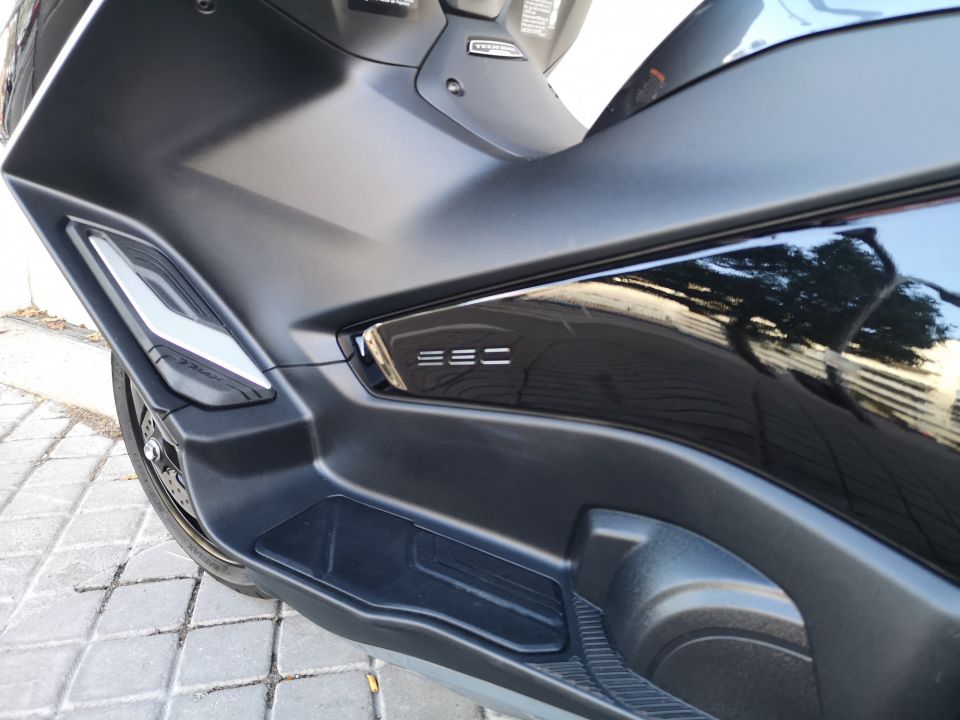 YAMAHA XP T-MAX 560 TECH MAX 56