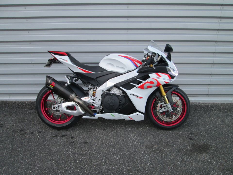 APRILIA RSV4 1100 FACTORY 8